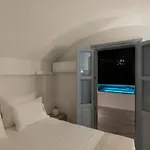 Blackstone Luxury Apart Otel Emporio (Santorini)