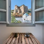 Apart Otel Blackstone Luxury Emporio (Santorini)