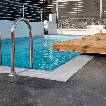 Blackstone Luxury Aparthotel *