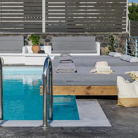 Blackstone Luxury * Emporio (Santorini)