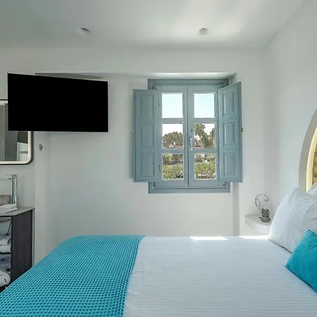 Aparthotel Blackstone Luxury Emporio (Santorini)