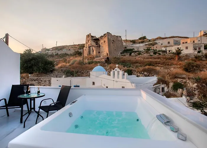 Blackstone Luxury Emporio (Santorini)