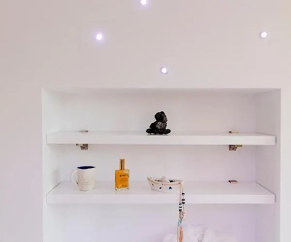 Blackstone Luxury Emporio (Santorini)