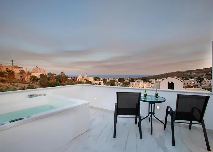 Blackstone Luxury Apart-hotel