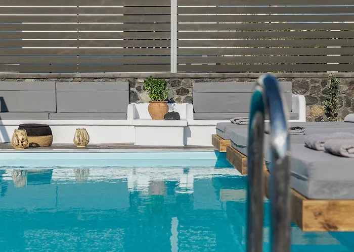 Blackstone Luxury Emporio (Santorini)