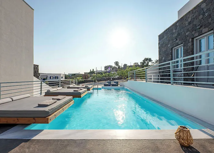 Apart-hotel Blackstone Luxury 4*