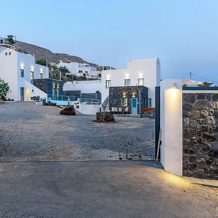 Blackstone Luxury Emporio (Santorini)