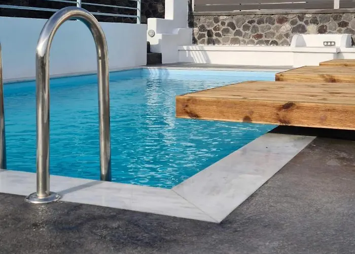 Blackstone Luxury Lejlighedshotel 4*