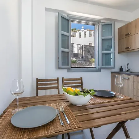 Blackstone Luxury Emporio (Santorini)