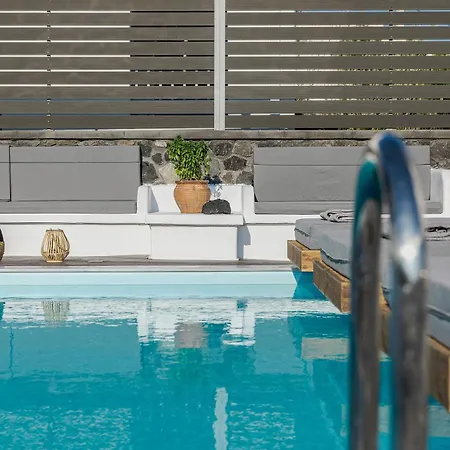 Blackstone Luxury Emporio (Santorini)